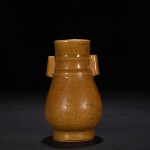 Song Dynasty official kiln glaze through-ear vase