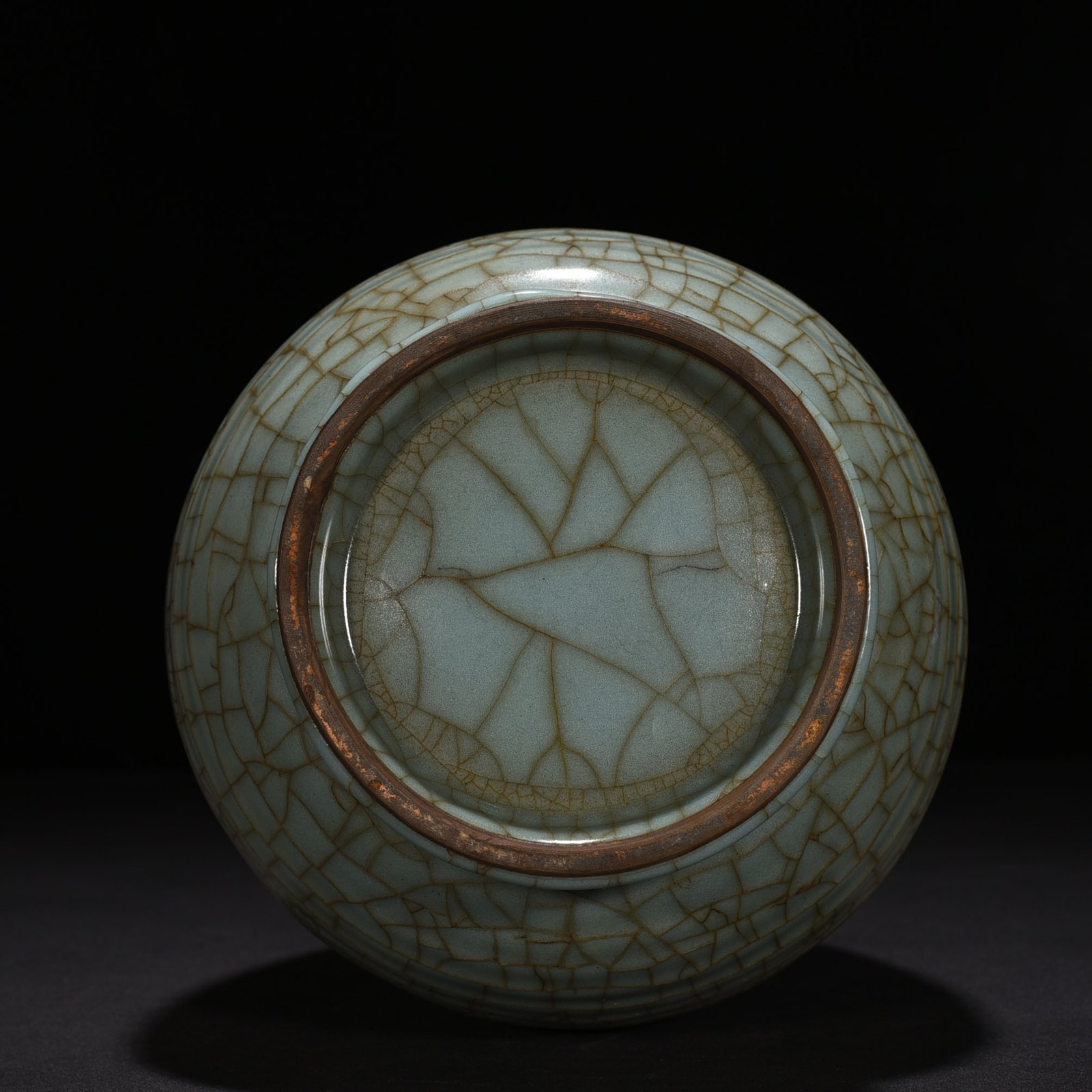 Song Dynasty official kiln dazzling pattern jade pot spring vase