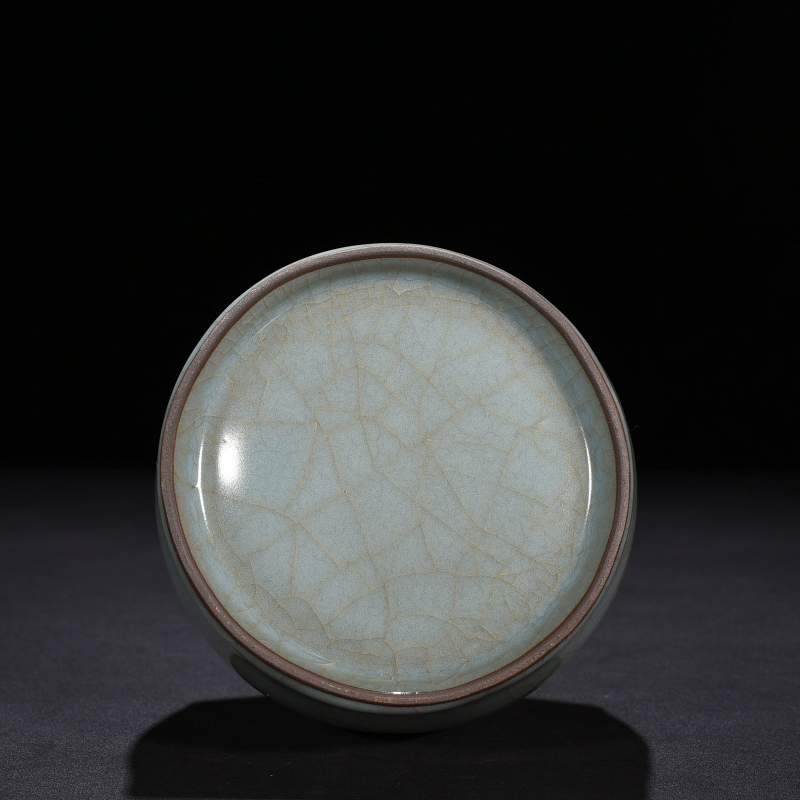 Song Dynasty official kiln dazzling pattern paper mallet bottle