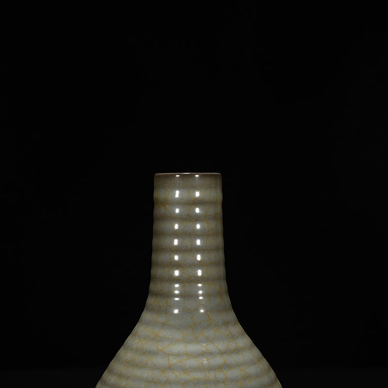 Song Dynasty official kiln dazzling pattern bile bottle