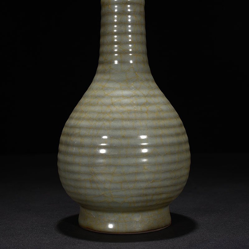 Song Dynasty official kiln dazzling pattern bile bottle