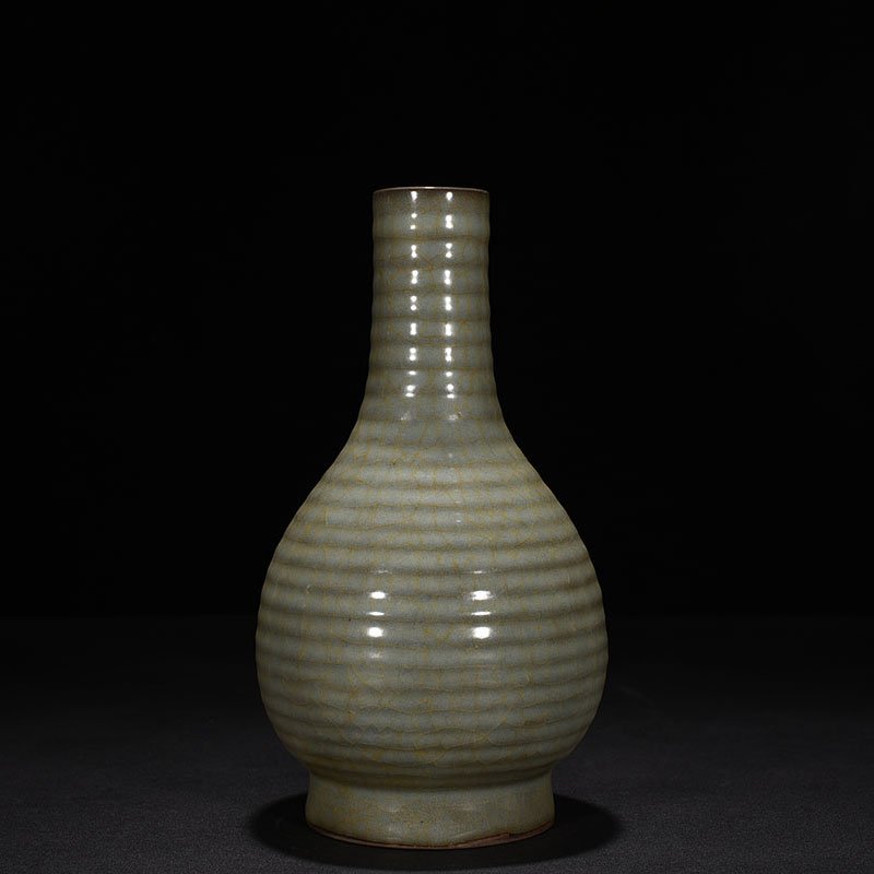 Song Dynasty official kiln dazzling pattern bile bottle