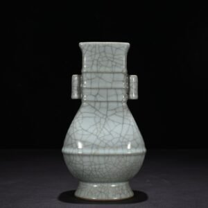 Song Dynasty official kiln dazzling pattern through-ear bottle