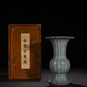 Song Dynasty official kiln melon-shaped flower goblet