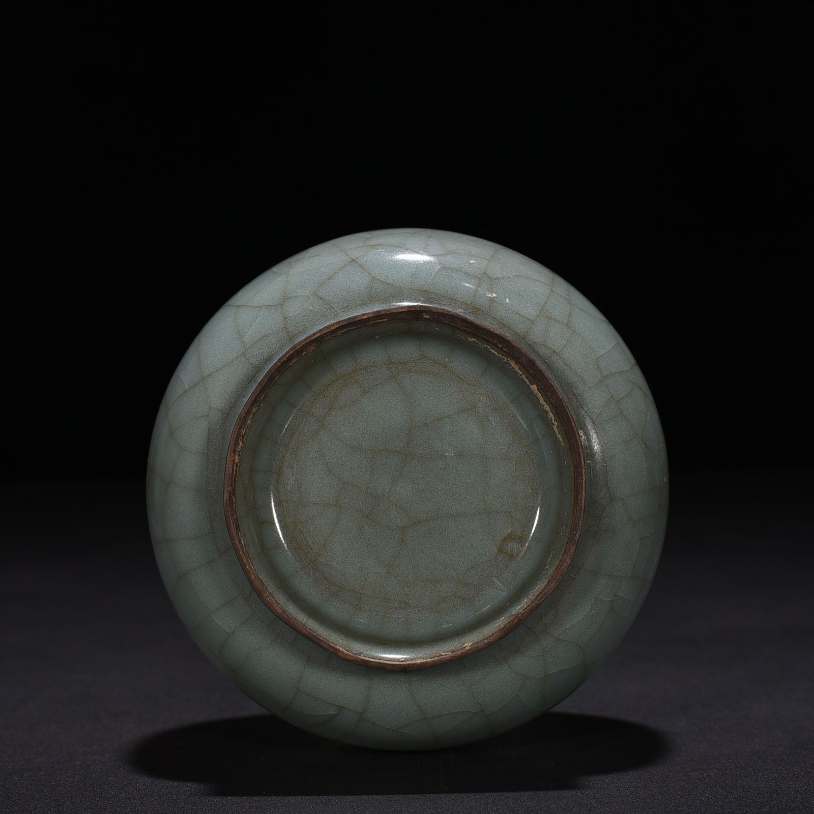 Song Dynasty official kiln plate mouth vase