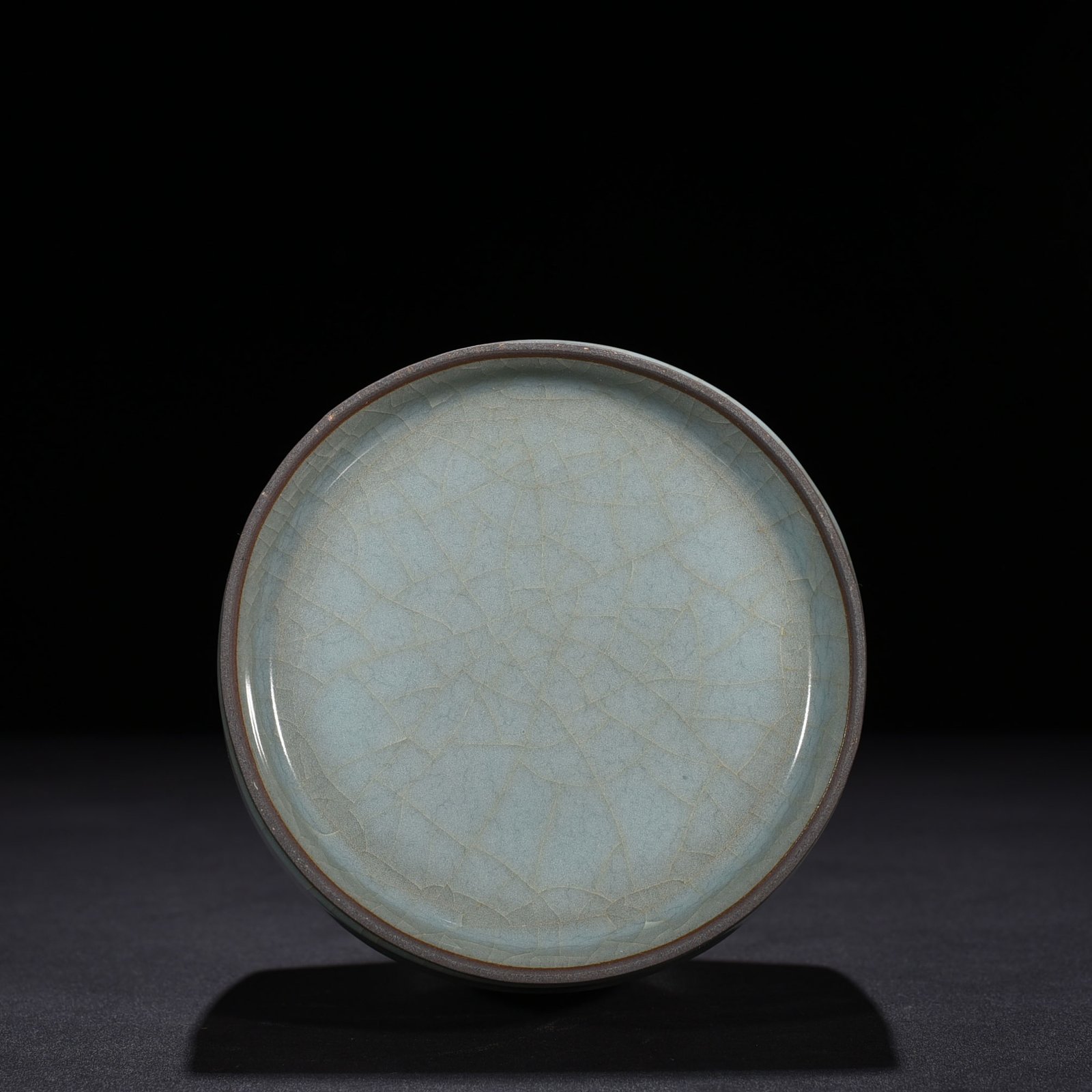 Song Dynasty official kiln plate mouth vase