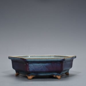 Song Dynasty official kiln kiln variable glaze hexagonal wash