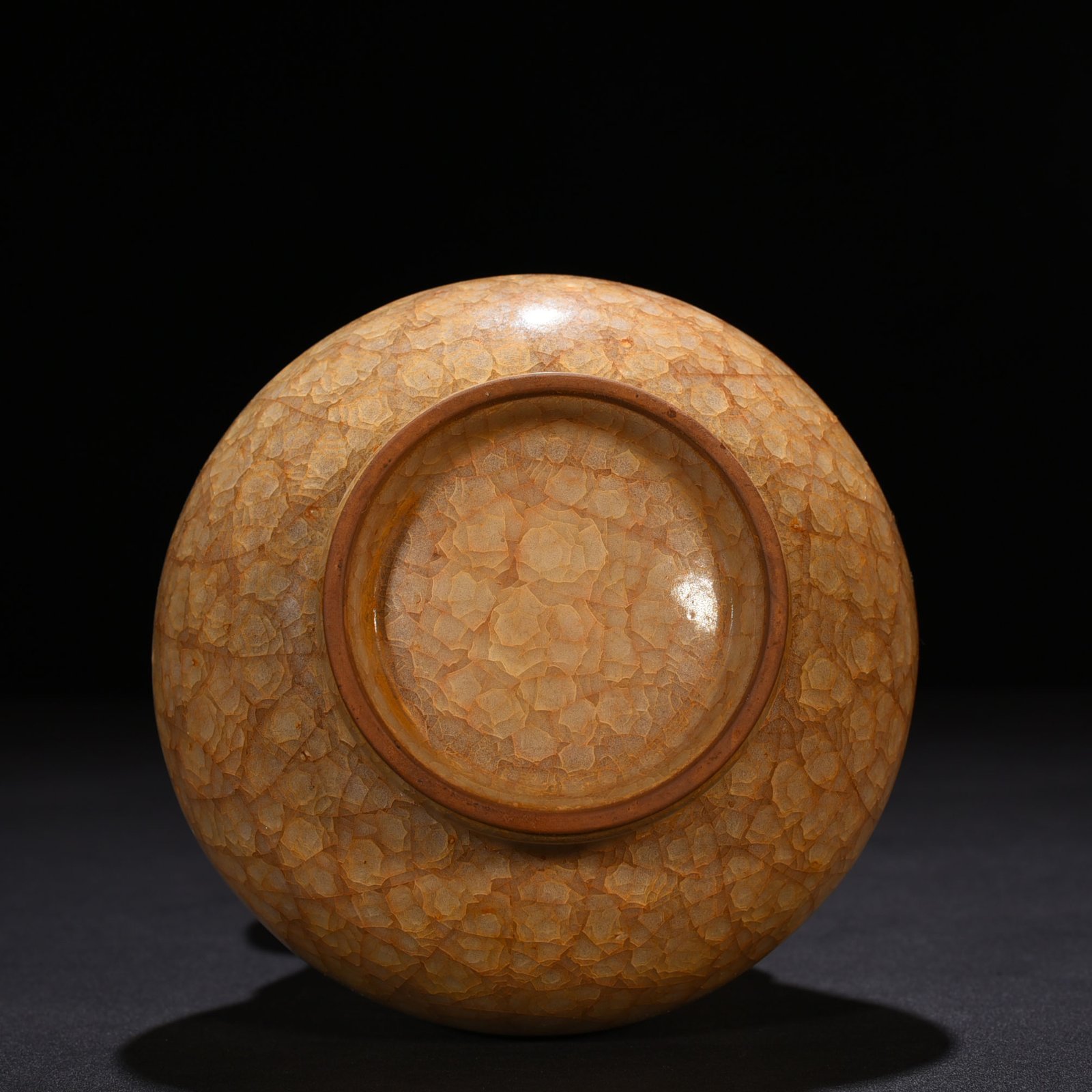 Song Dynasty official kiln beige glaze ice cracked amphora