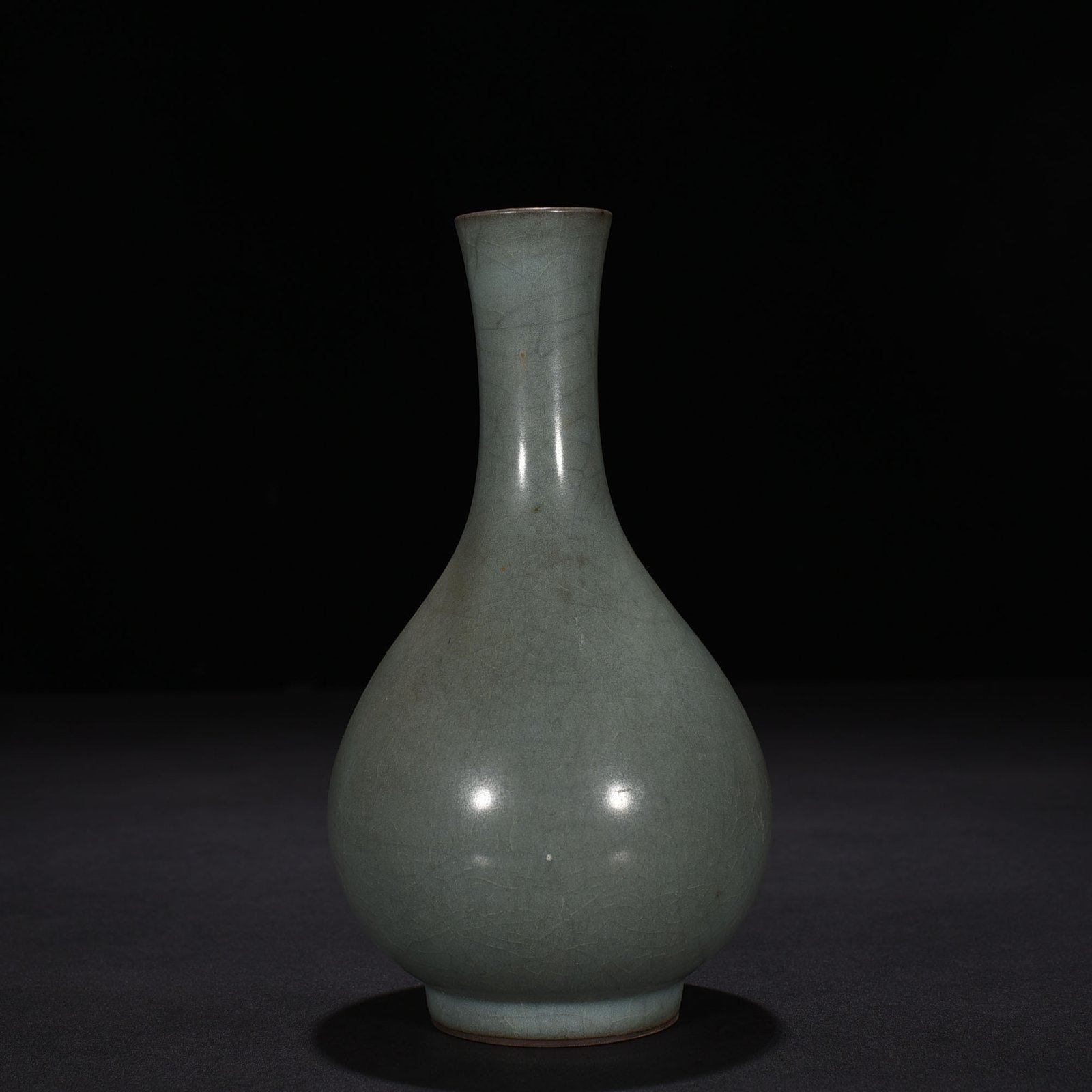 Song Dynasty official kiln bile bottle