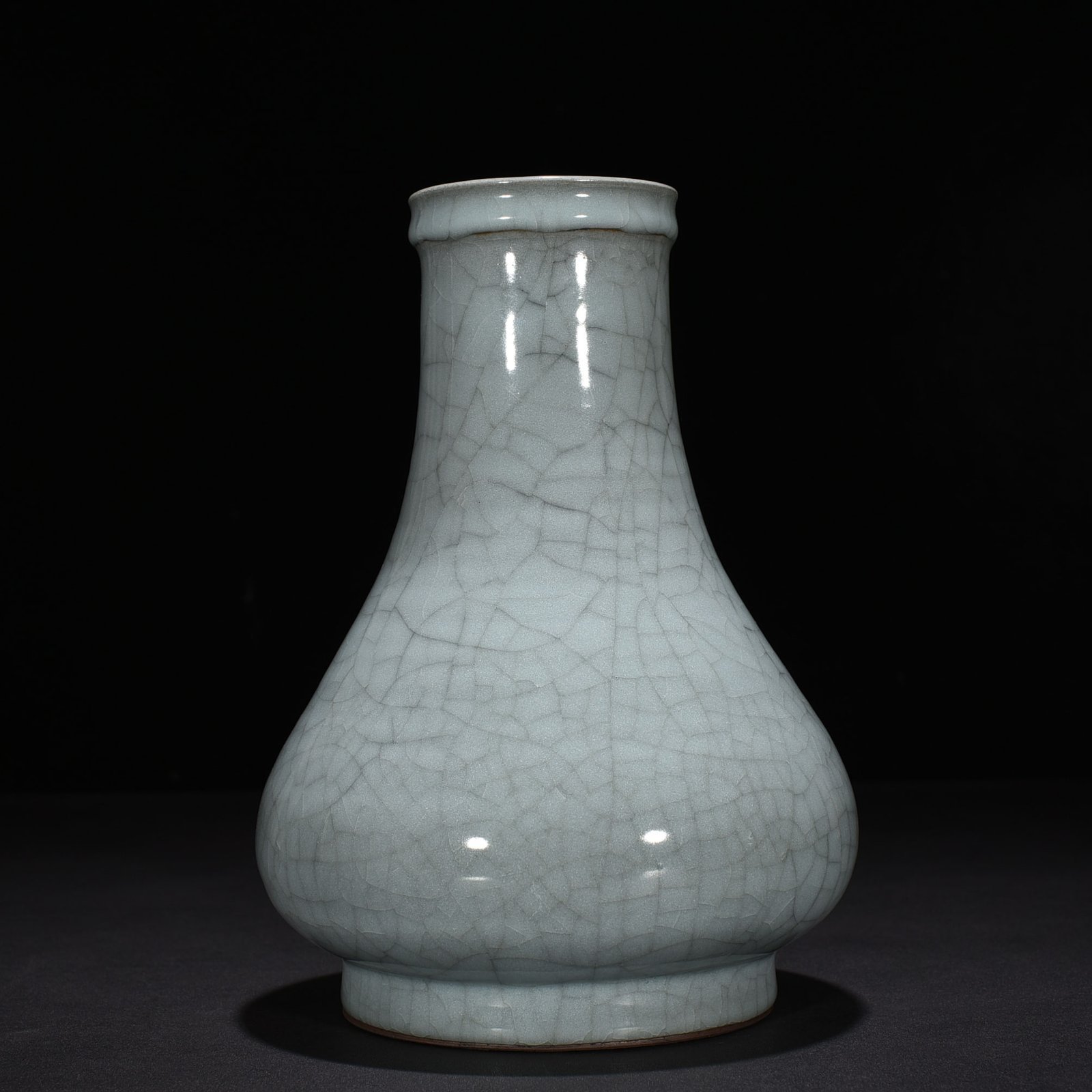 Song Dynasty Guan water chestnut statue