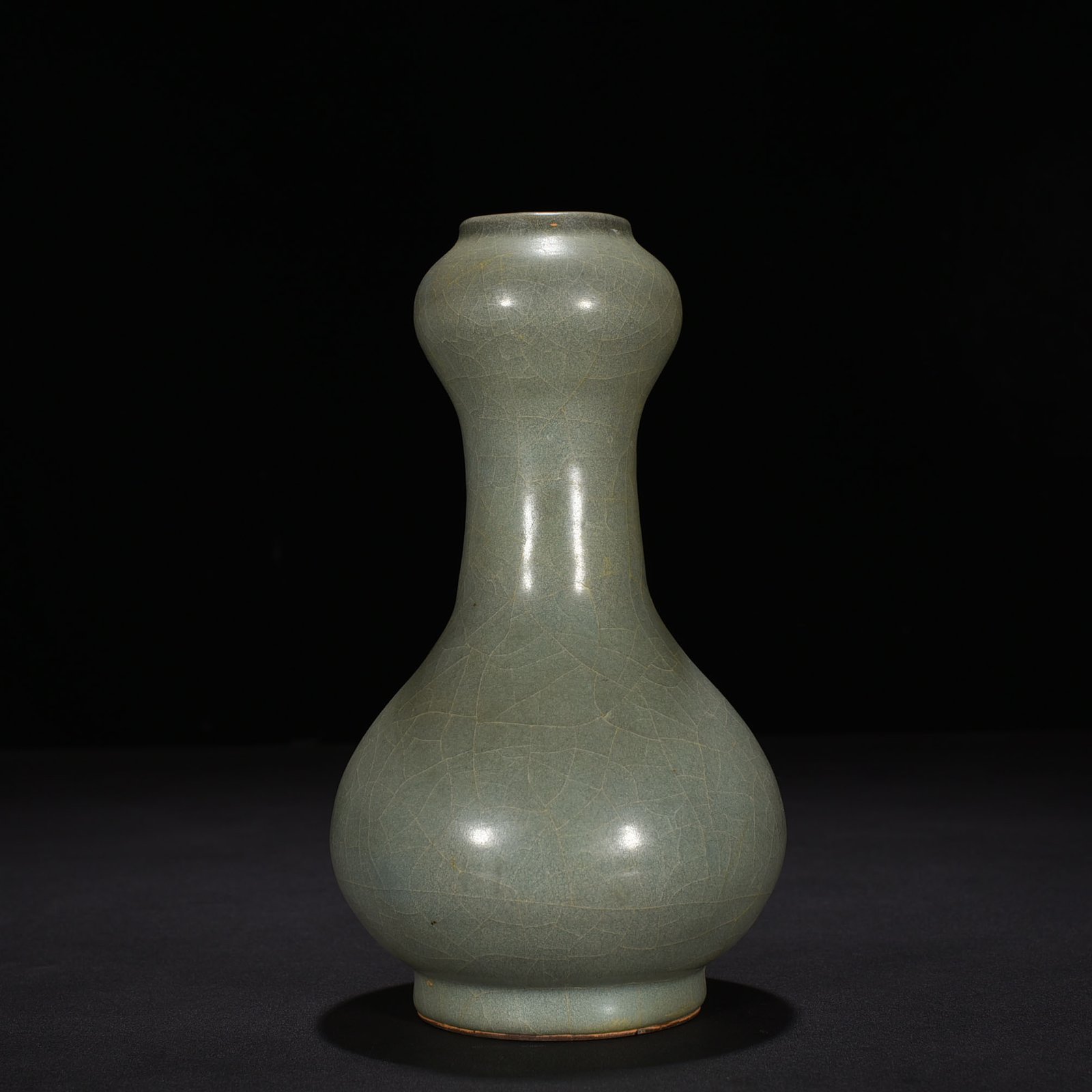 Song Dynasty Guan garlic bottle