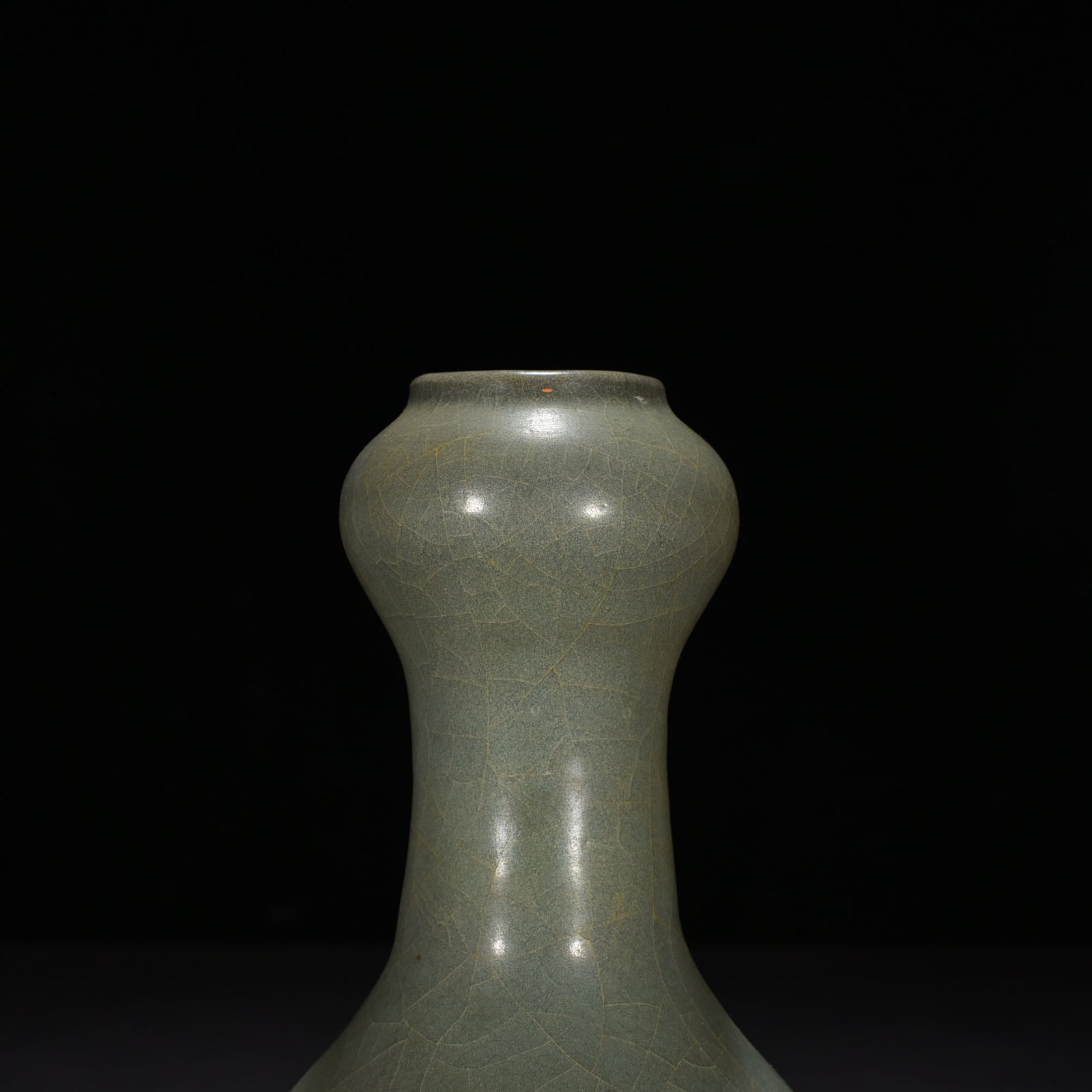 Song Dynasty Guan garlic bottle