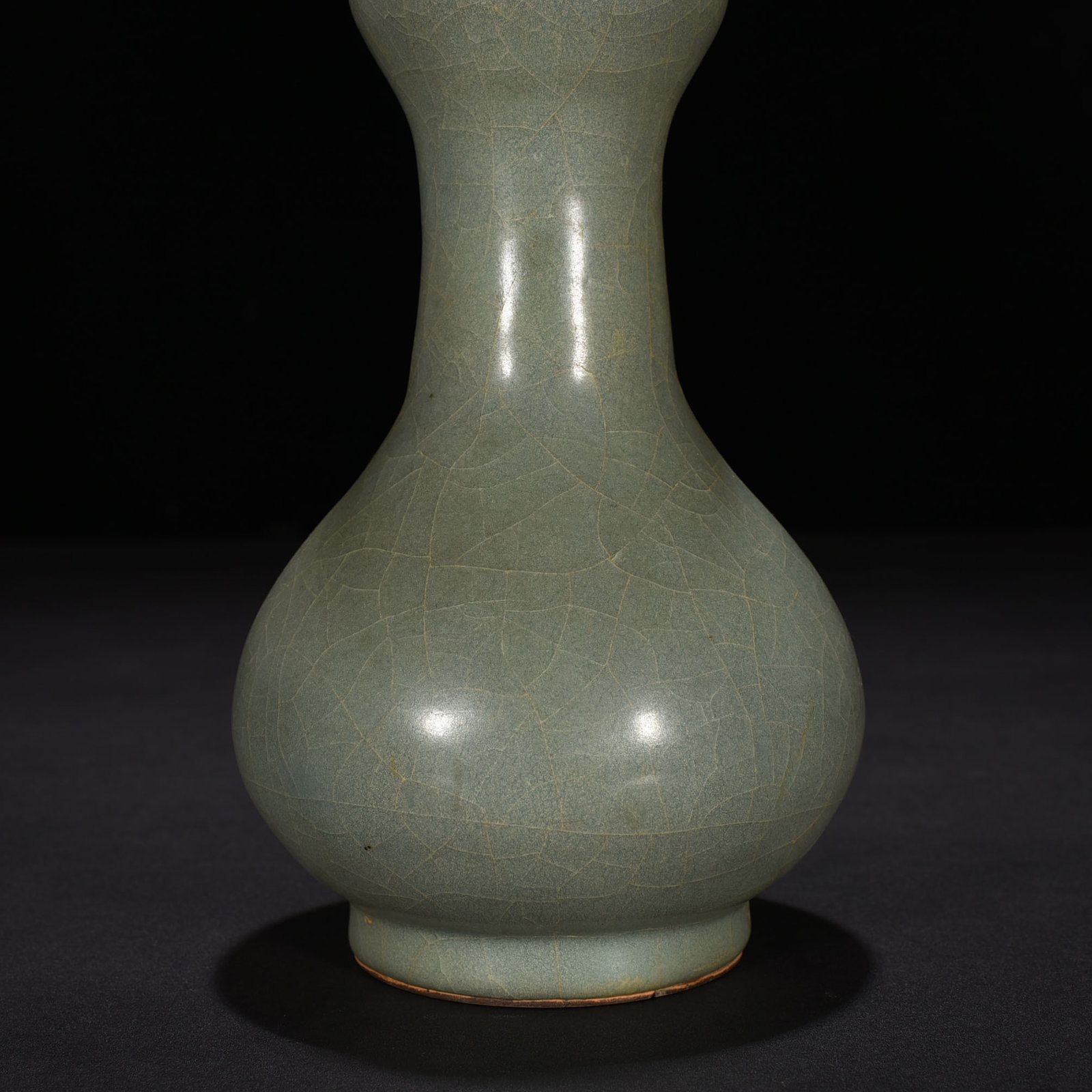 Song Dynasty Guan garlic bottle