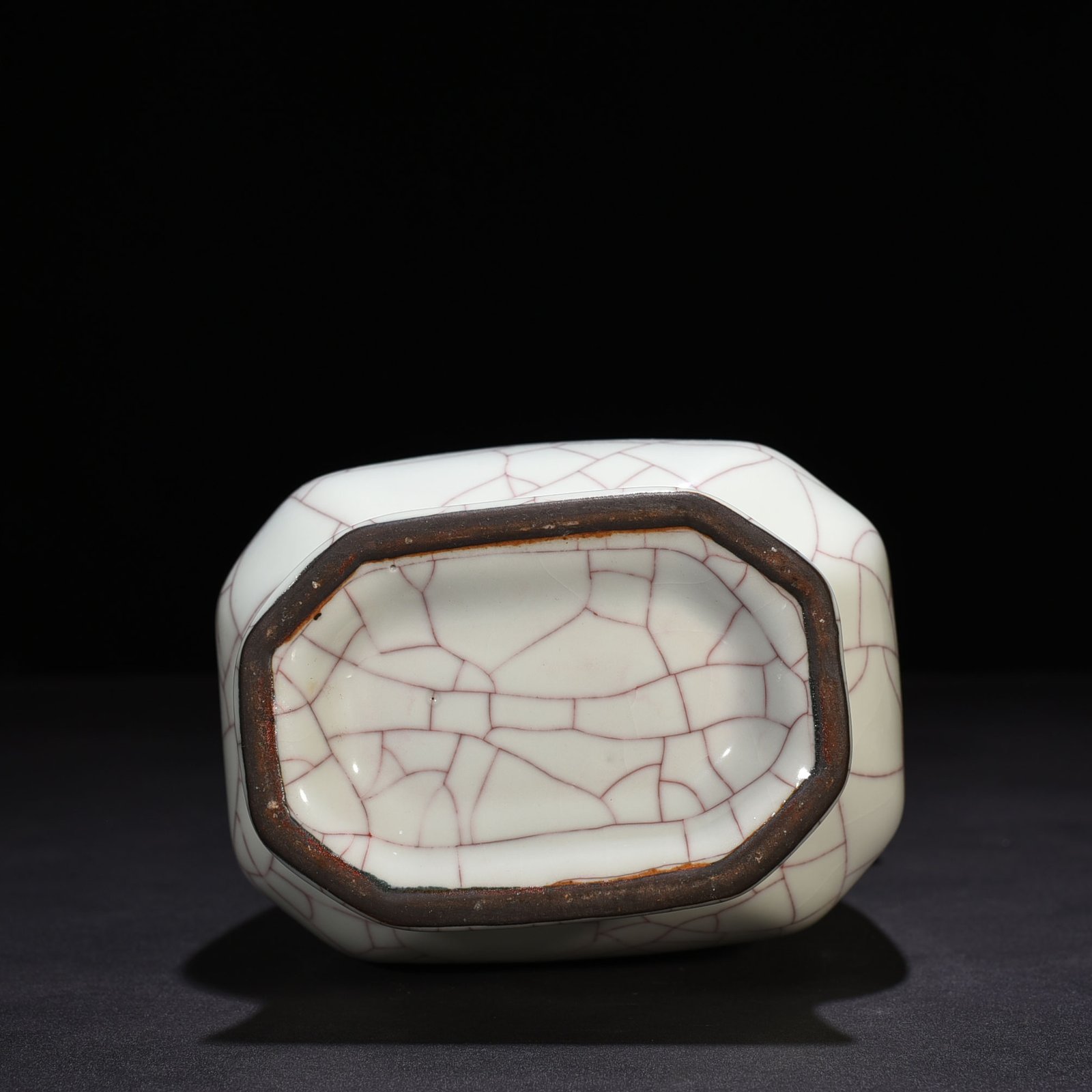 Song Dynasty Guan kiln square vase with ears