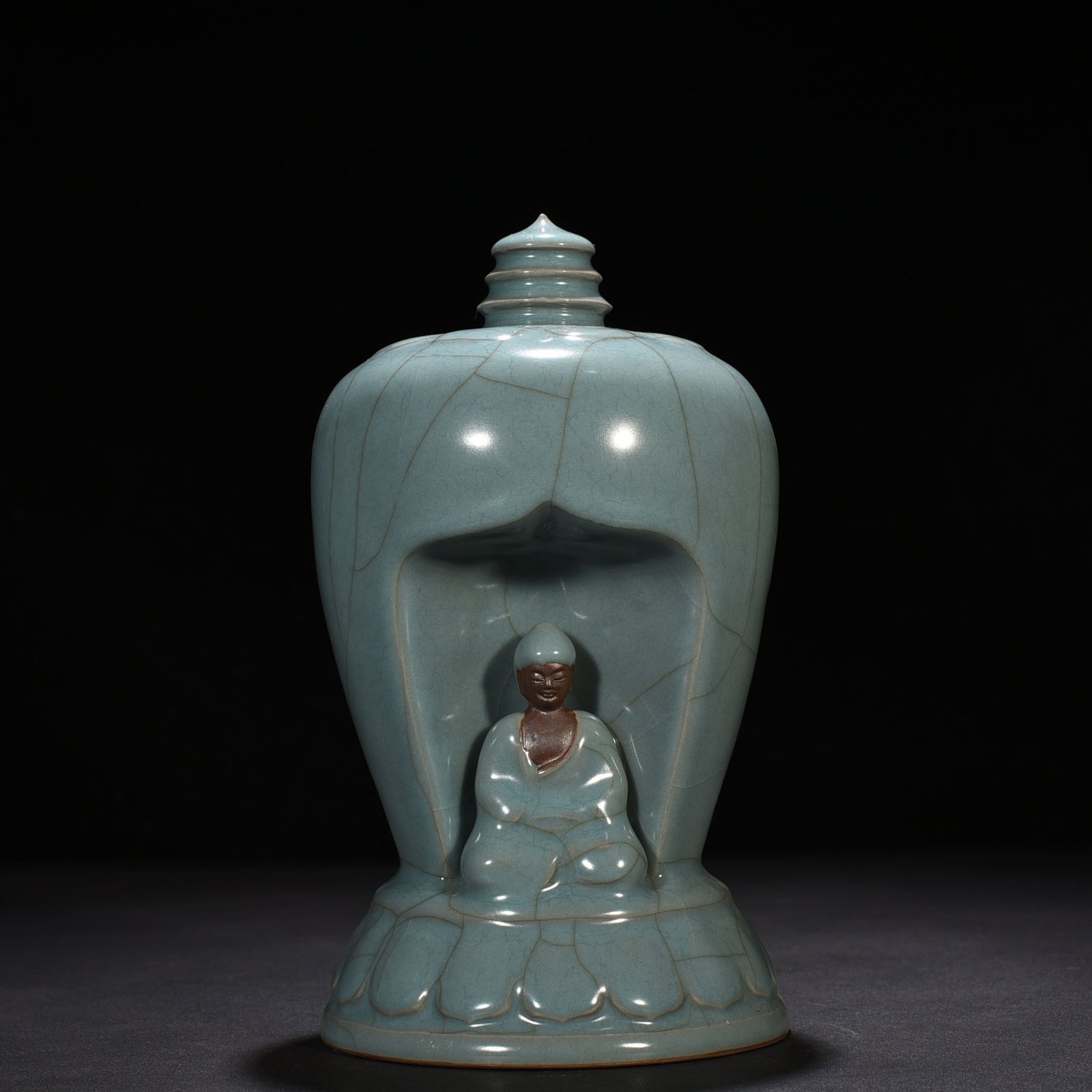 Song Dynasty official kiln celadon pagoda
