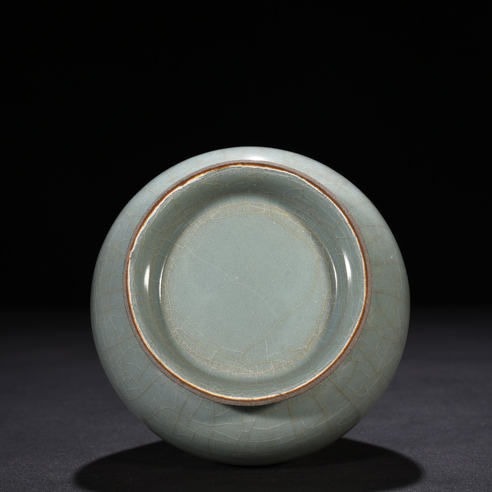 Song Dynasty official kiln celadon jade pot spring vase