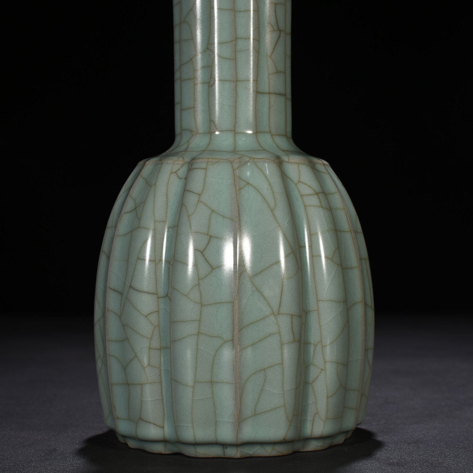 Song Dynasty official kiln celadon glazed melon rattle bell statue