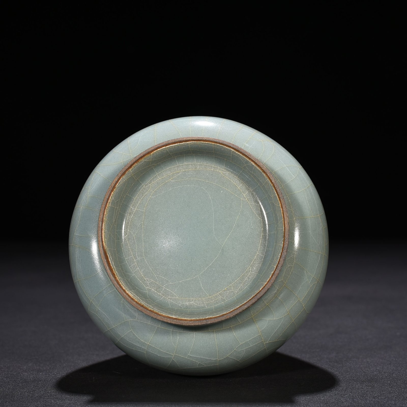 Song Dynasty official kiln celadon vase
