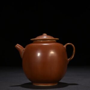 Song Dynasty Ding kiln purple Ding handle pot