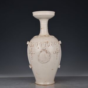 Song Dynasty Ding kiln embossed pattern vase, antique antique porcelain