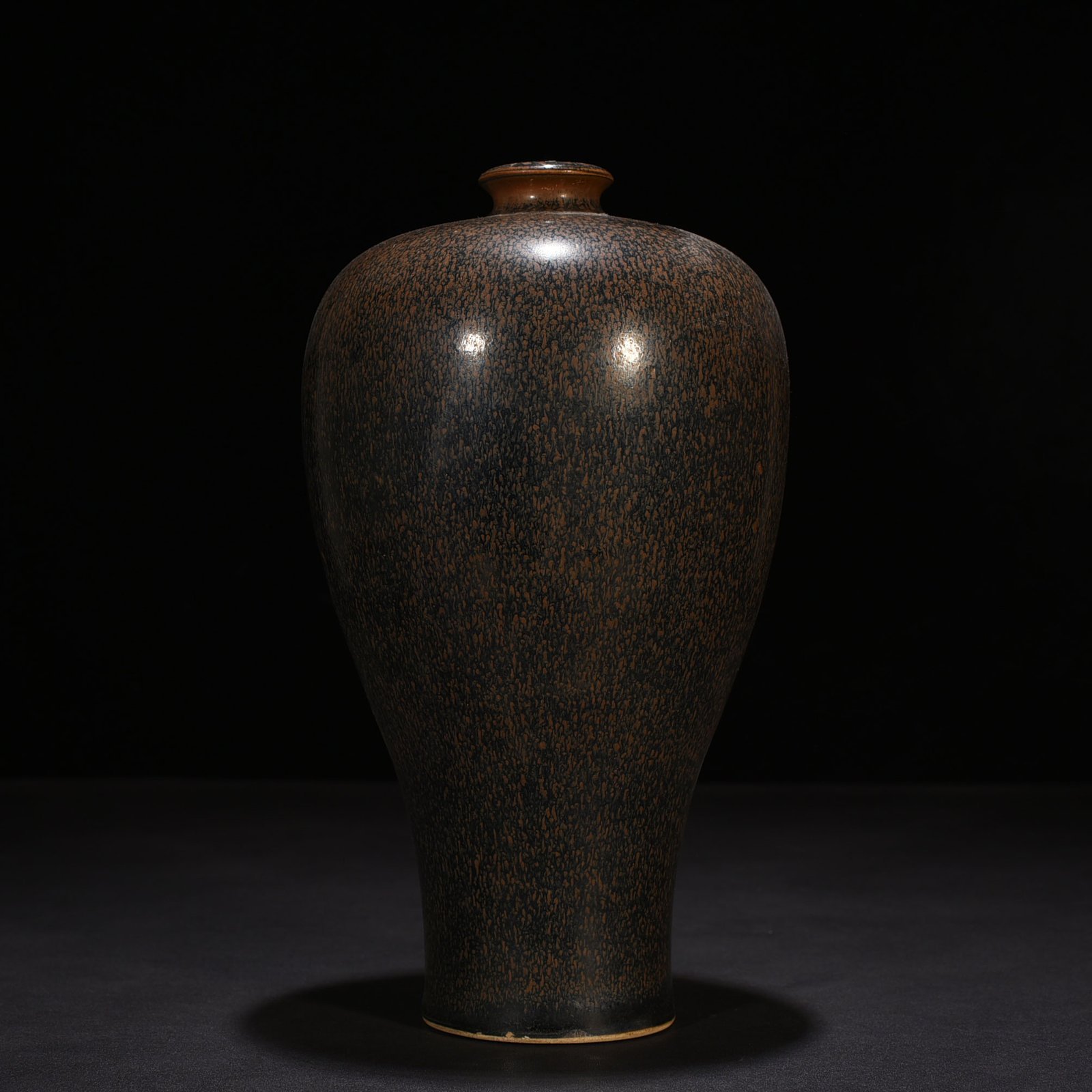 Song Dynasty Jian Kiln plum vase