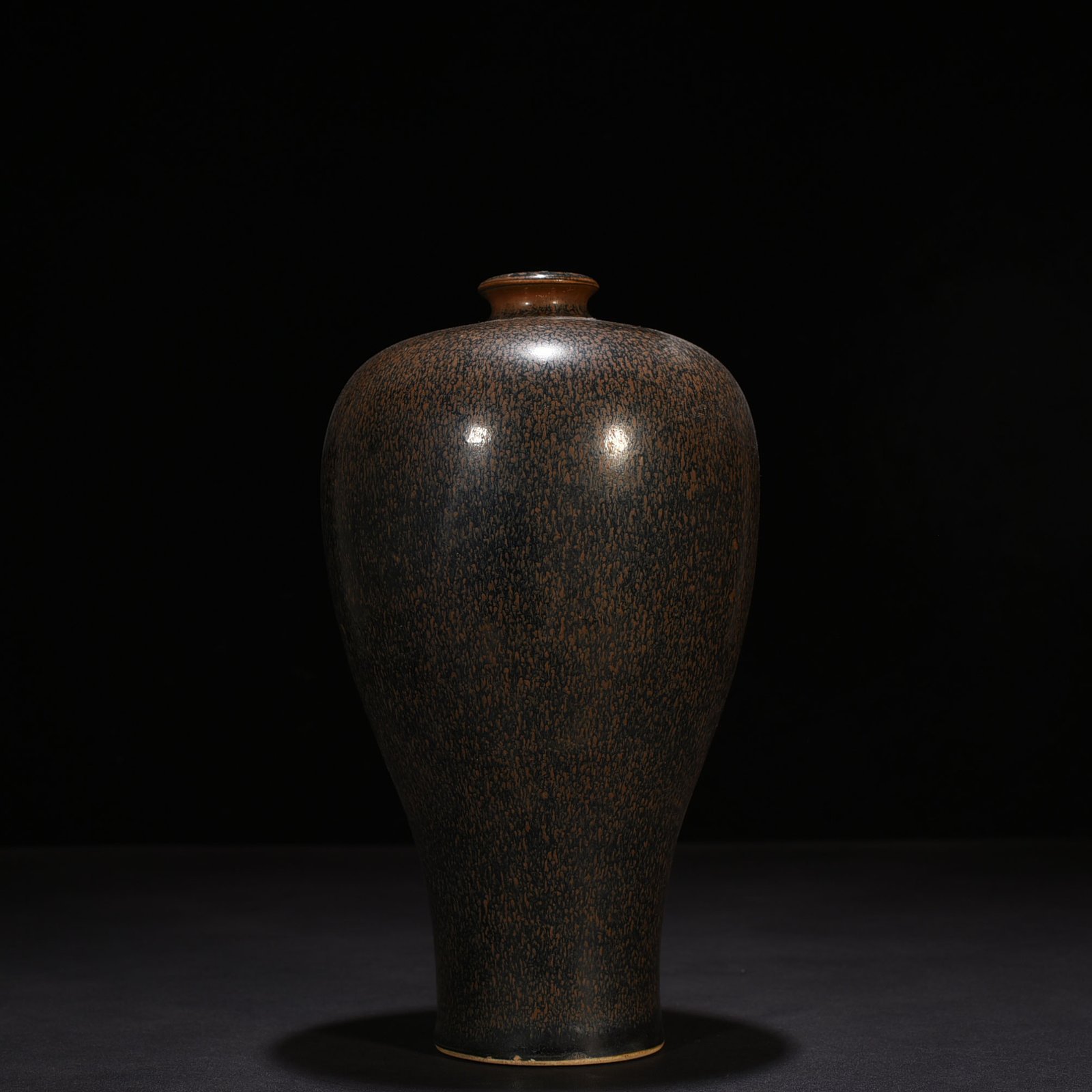 Song Dynasty Jian Kiln plum vase