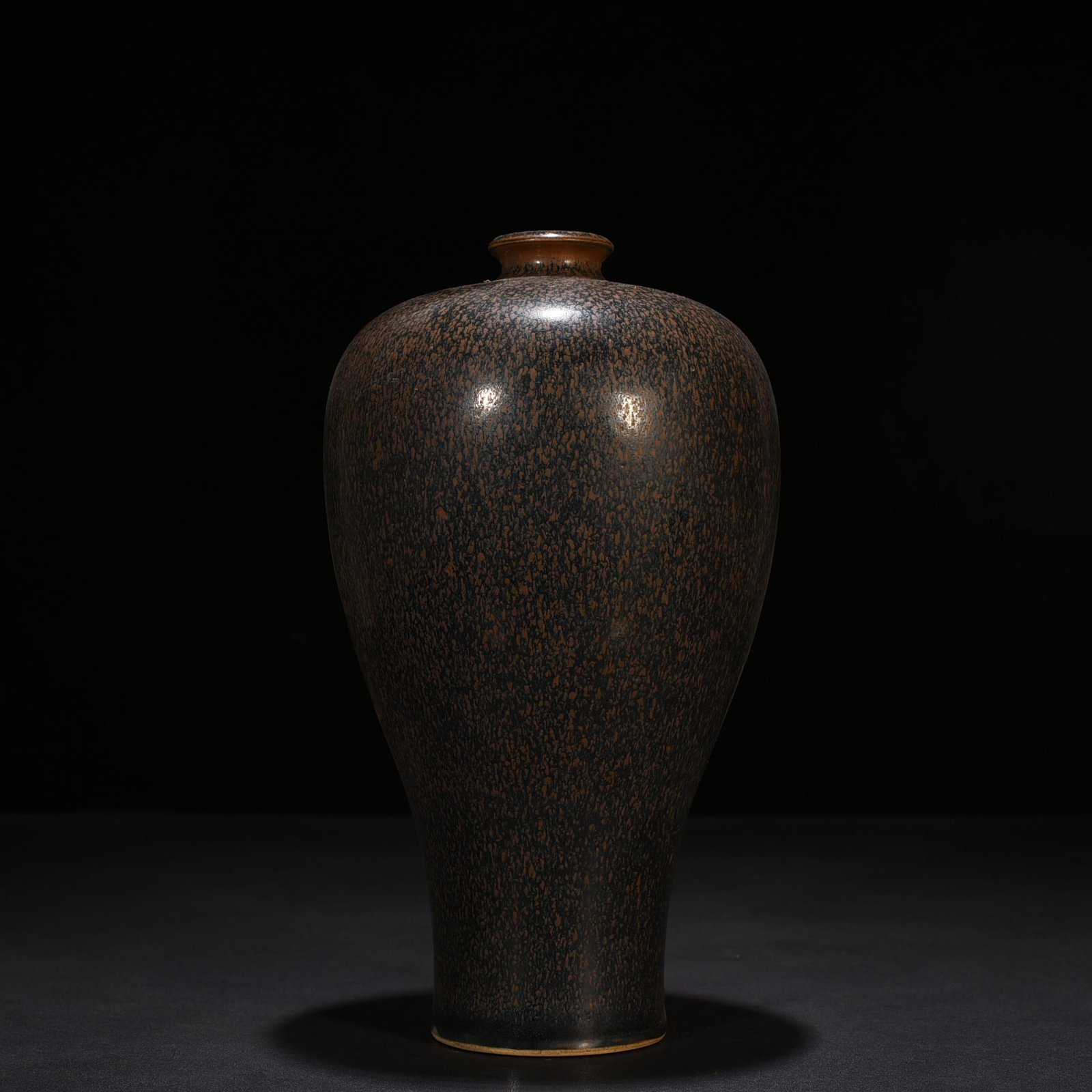 Song Dynasty Jian Kiln plum vase