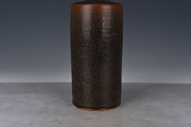 Song Dynasty Jian Kiln plum vase