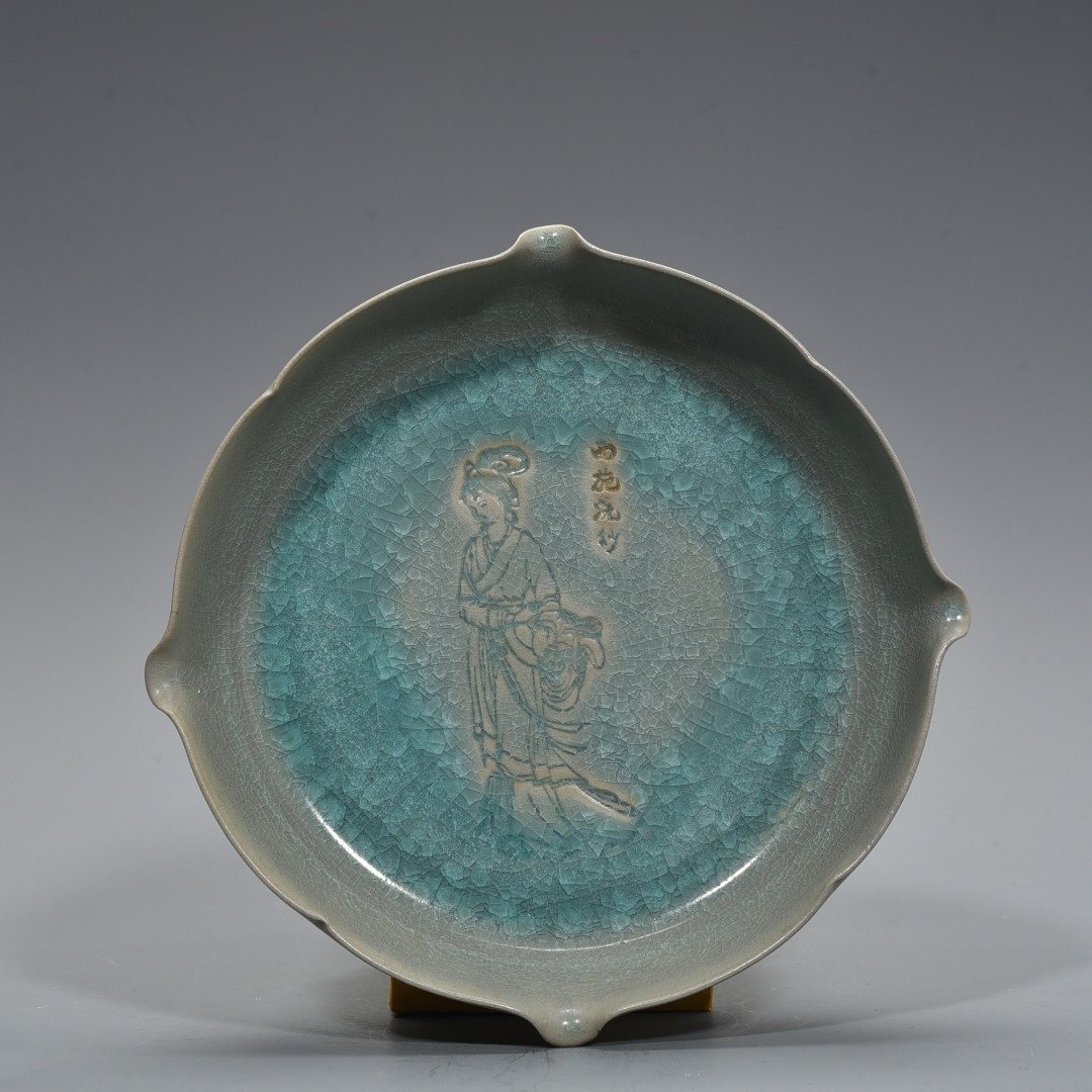 Song Dynasty Ru Kiln ice crack carving four beauties figure pattern sunflower wash