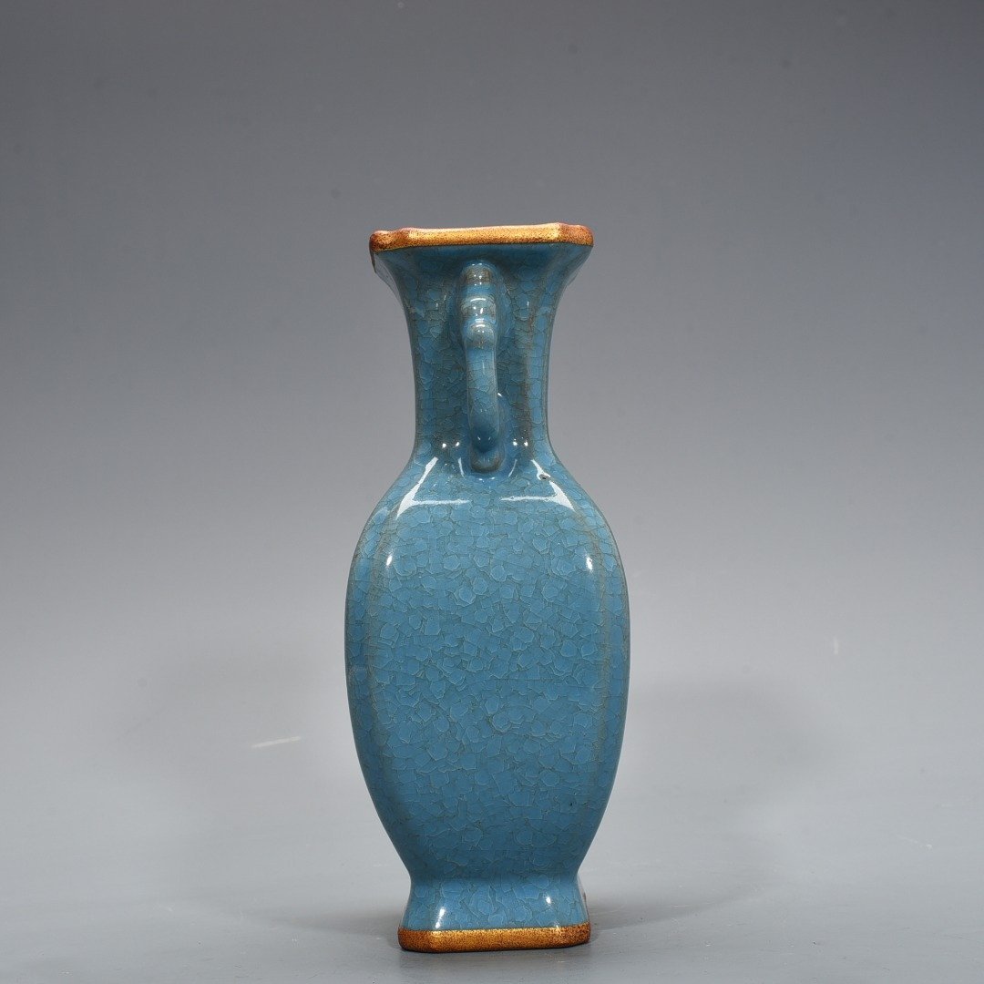 Song Dynasty Ru Kiln  cracked double-eared square vase