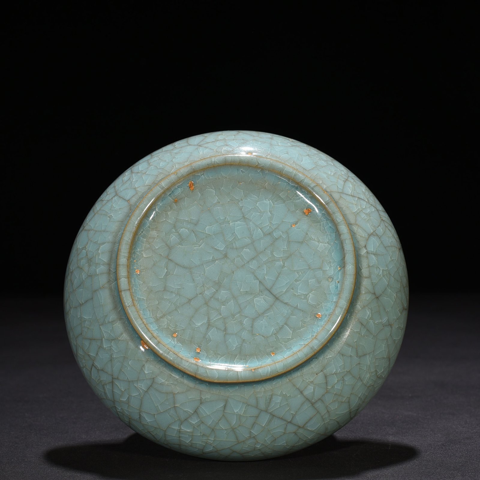 Song Dynasty Ru Kiln cracked azure glaze round wash