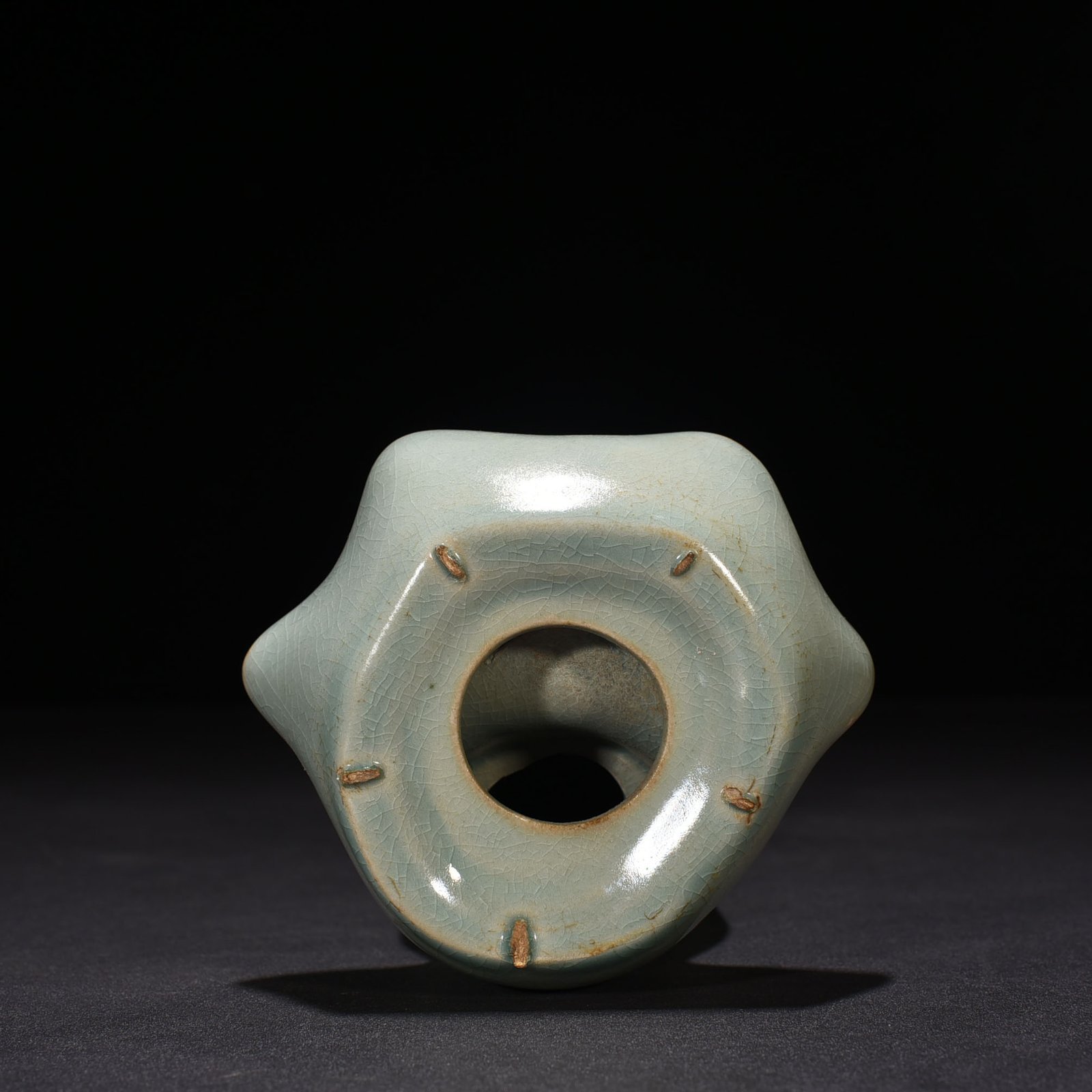 Song Dynasty Ru kiln azure glaze Buddha’s hand backflow incense