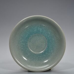 Song Dynasty Ru kiln azure glaze ice cracked plate