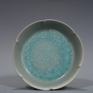 Song Dynasty  Ru kiln azure glaze ice crackled sunflower wash