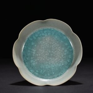 Song Dynasty Ru kiln azure glaze ice crackled sunflower wash
