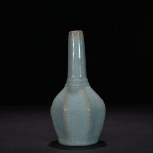 Song Dynasty Ru kiln azure glaze pure vase