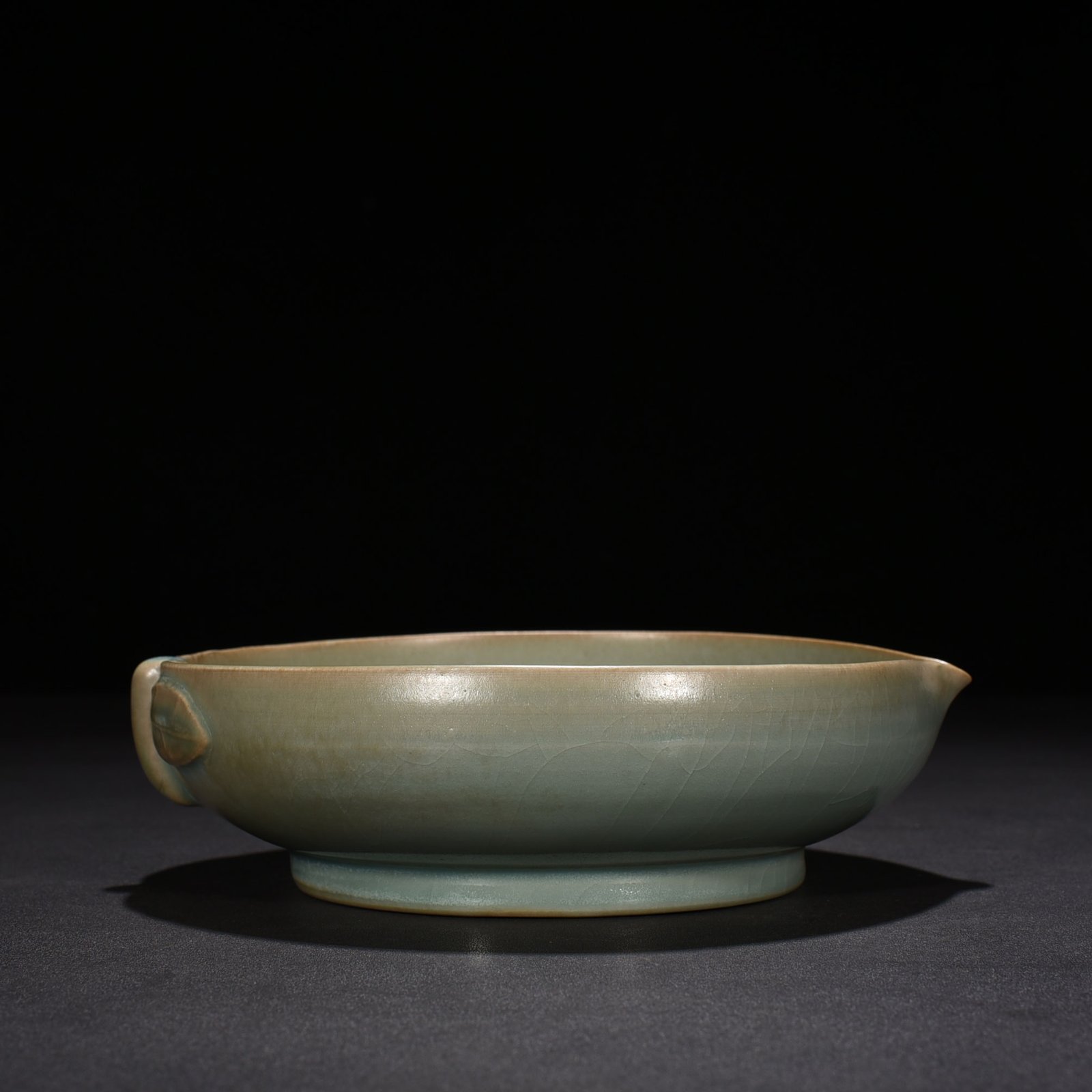 Song Dynasty Ru Kiln azure glaze inscribed peach-shaped washer