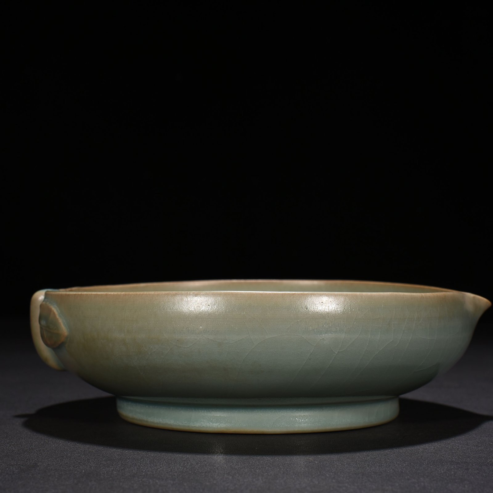 Song Dynasty Ru Kiln azure glaze inscribed peach-shaped washer