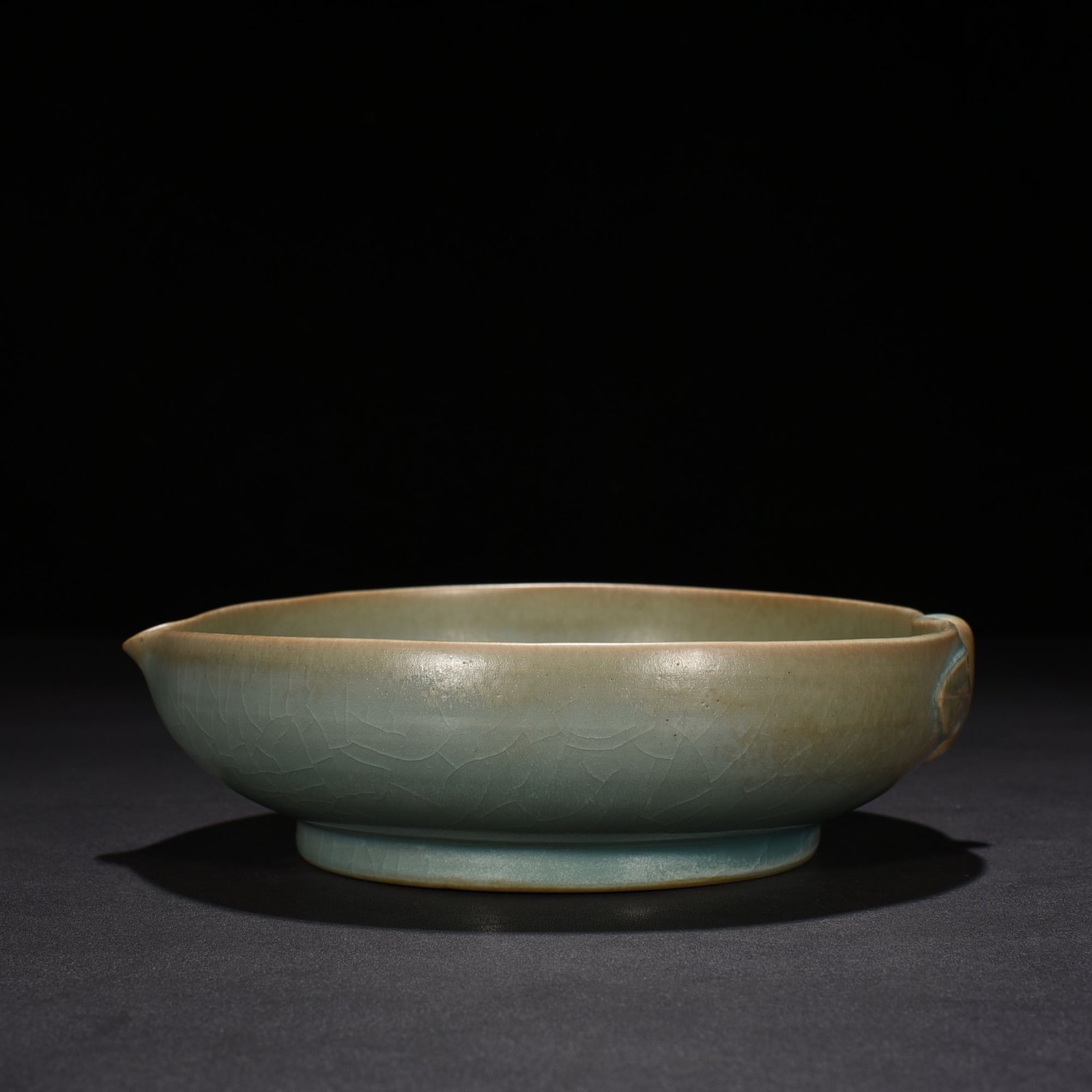 Song Dynasty Ru Kiln azure glaze inscribed peach-shaped washer