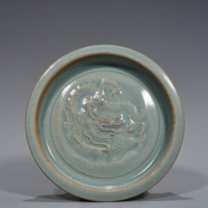 Song Dynasty Ru kiln azure glaze with inscription Panlong tripod folded edge and washed