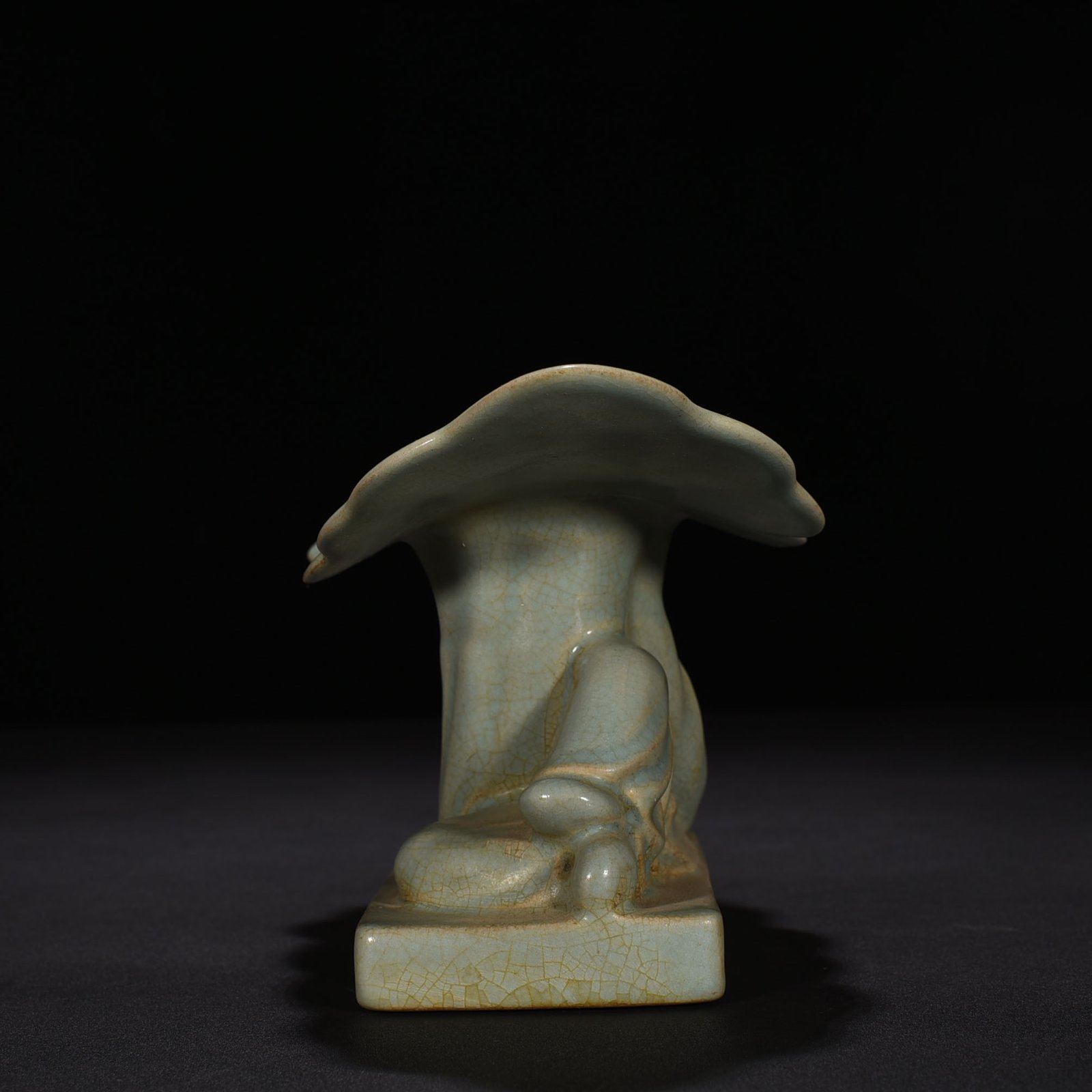 Song Dynasty Ru kiln azure glaze baby pillow doll pillow