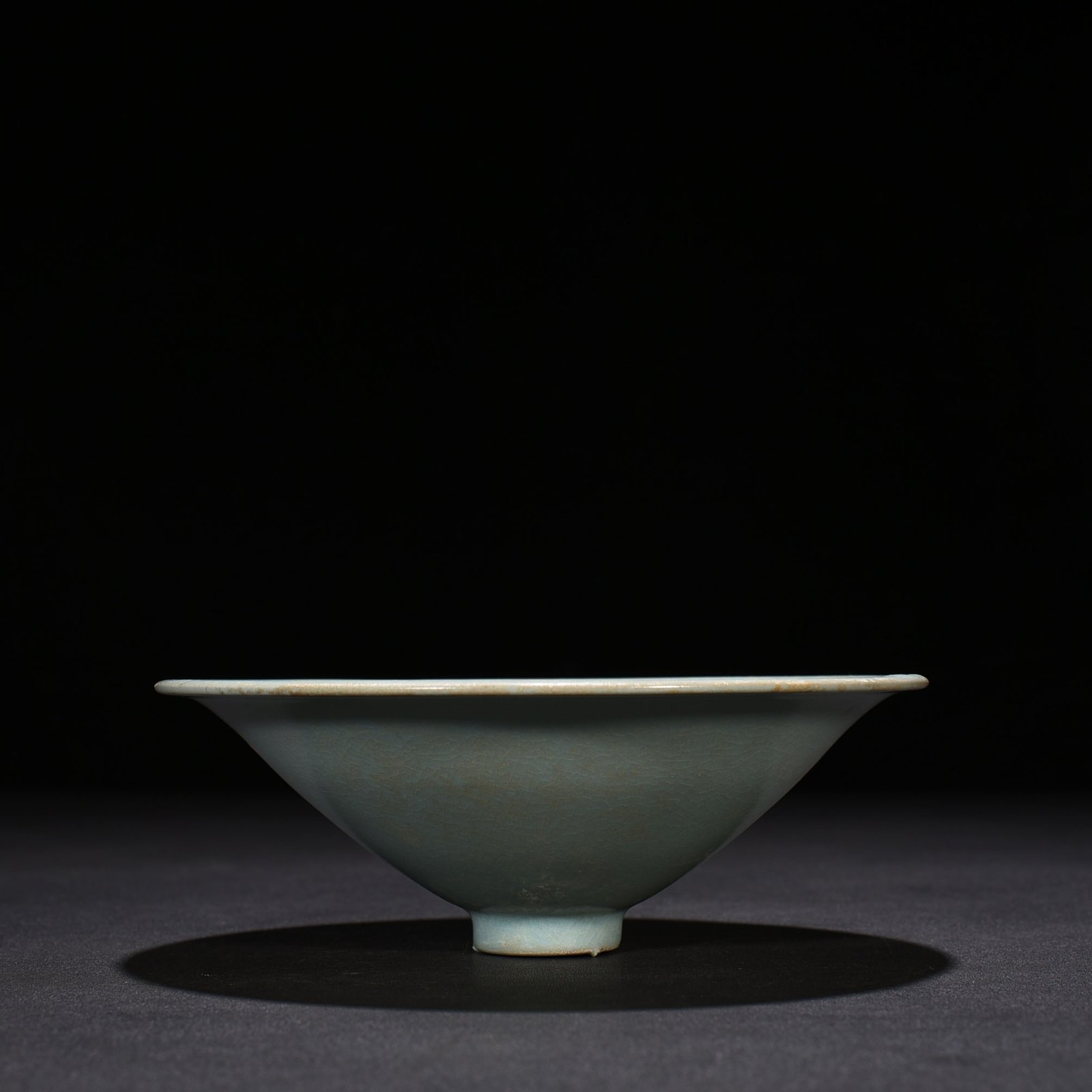Song Dynasty Ru Kiln azure glaze bamboo hat bowl