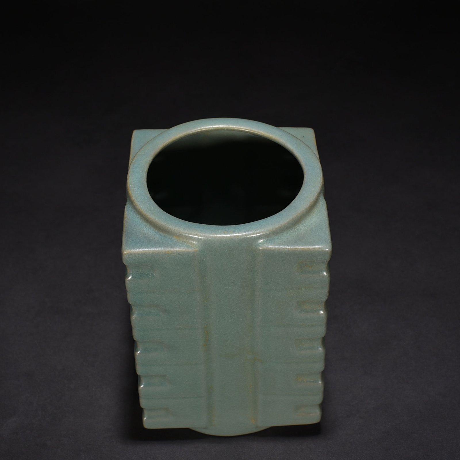 Song Dynasty Ru kiln azure glaze Cong style vase