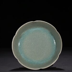 Song Dynasty Ru kiln azure glaze sunflower wash