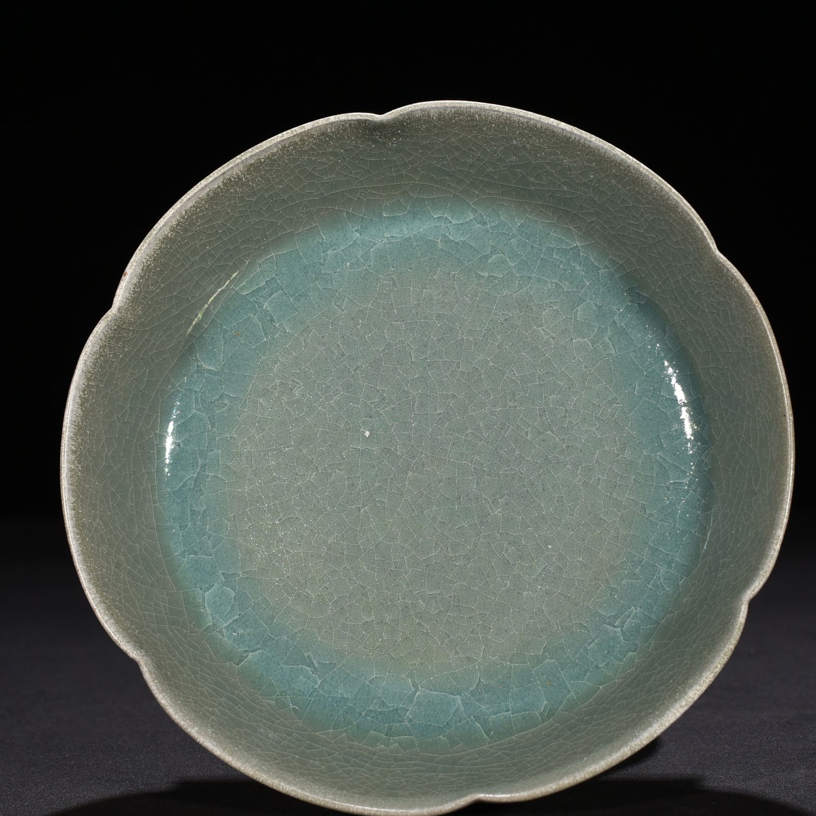 Song Dynasty Ru kiln azure glaze sunflower wash