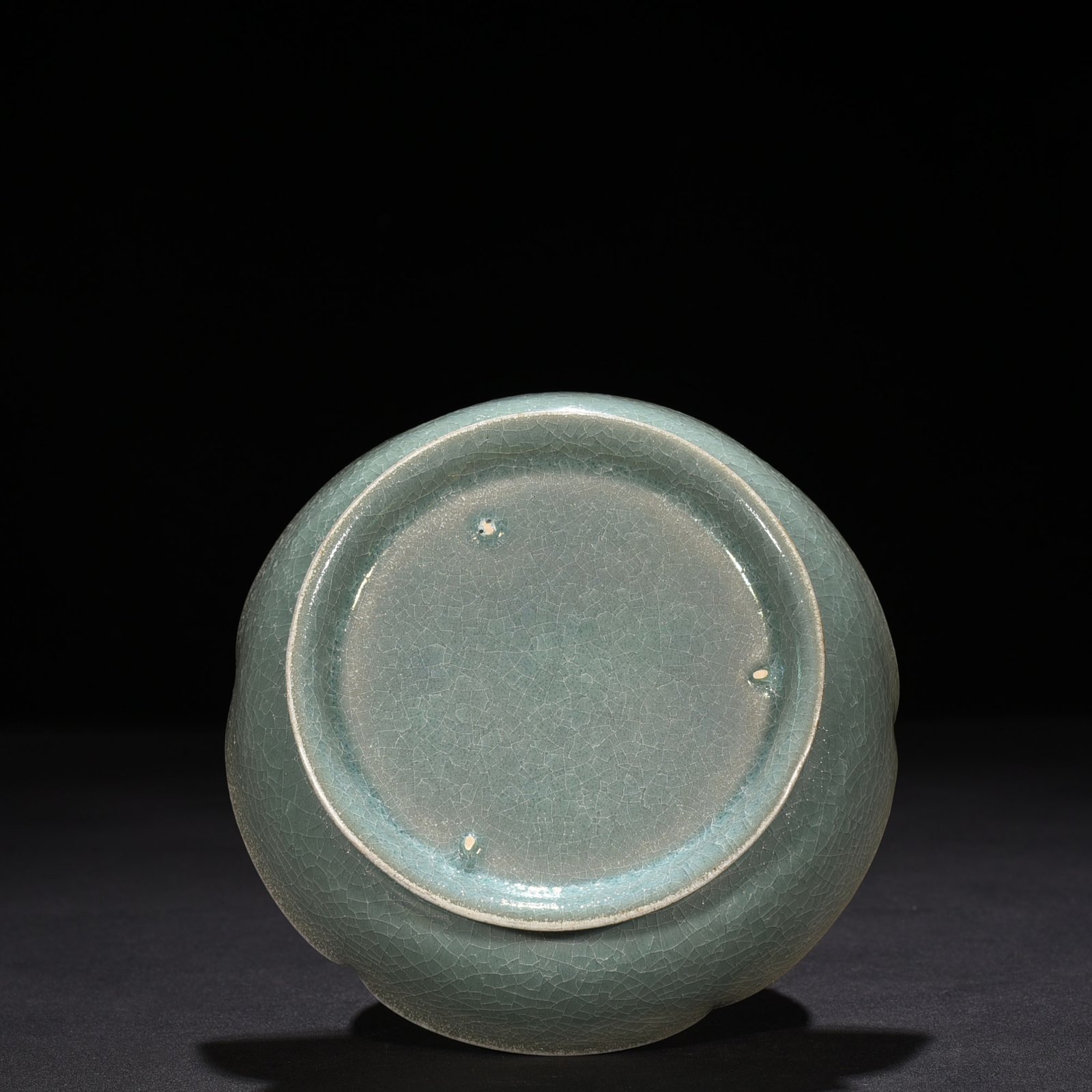 Song Dynasty Ru kiln azure glaze sunflower wash