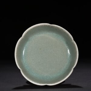 Song Dynasty Ru kiln azure glaze sunflower wash