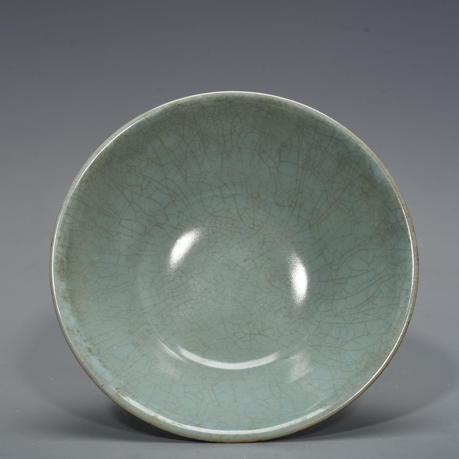 Song Dynasty Ru Kiln azure glaze thin bowl