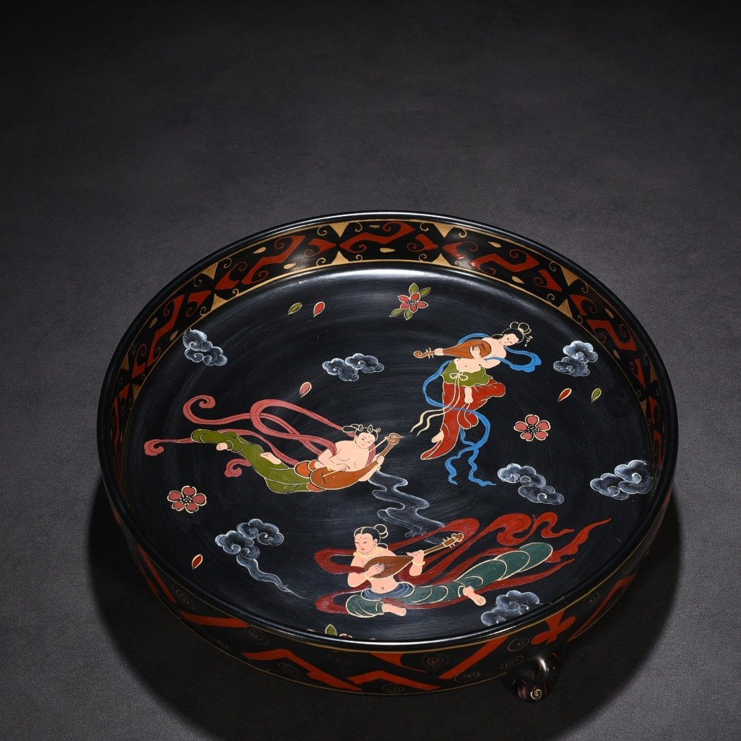 Song Dynasty Ru kiln lacquerware three-legged wash with gold-painted flying figure pattern