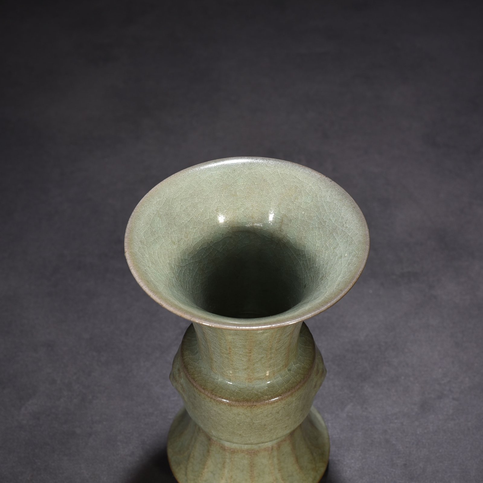 Song Dynasty Ru kiln celadon flower goblet of